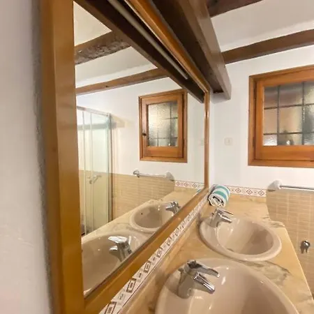 Holiday home Intimate Farmhouse In The Center Of Town *
