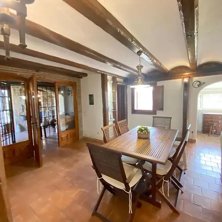 Intimate Farmhouse In The Center Of Town * Platja d'Aro