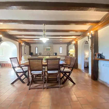 度假居 Intimate Farmhouse In The Center Of Town